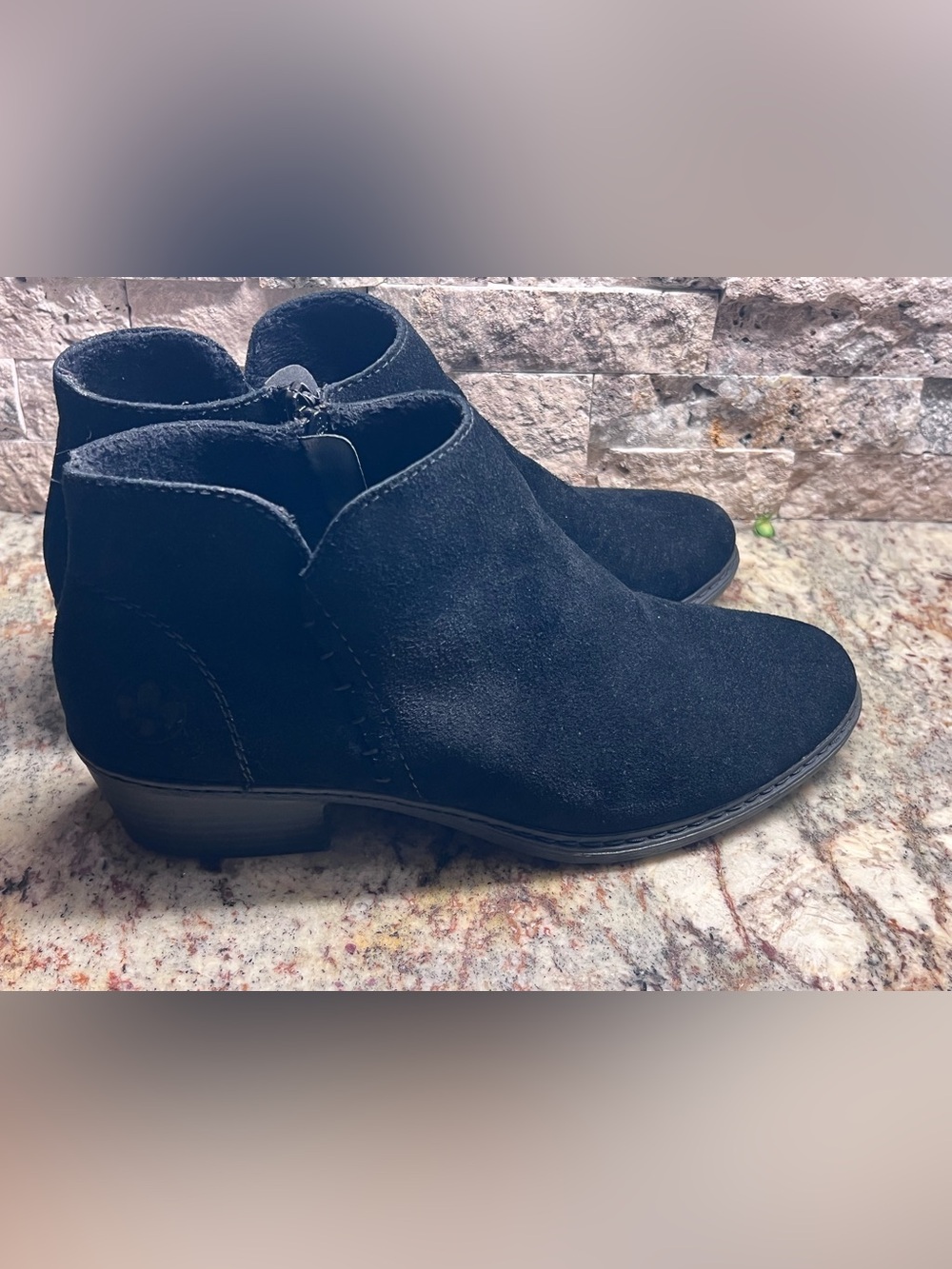 Ladies size 42 (size 10) RIEKER
55551-00 soft suede ankle boots in black